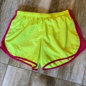 Womens Nike Dri-Fit Shorts XL